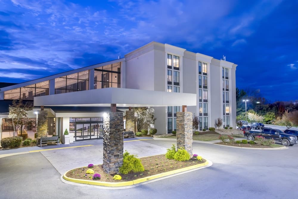 Candlewood Suites Roanoke Airport by IHG