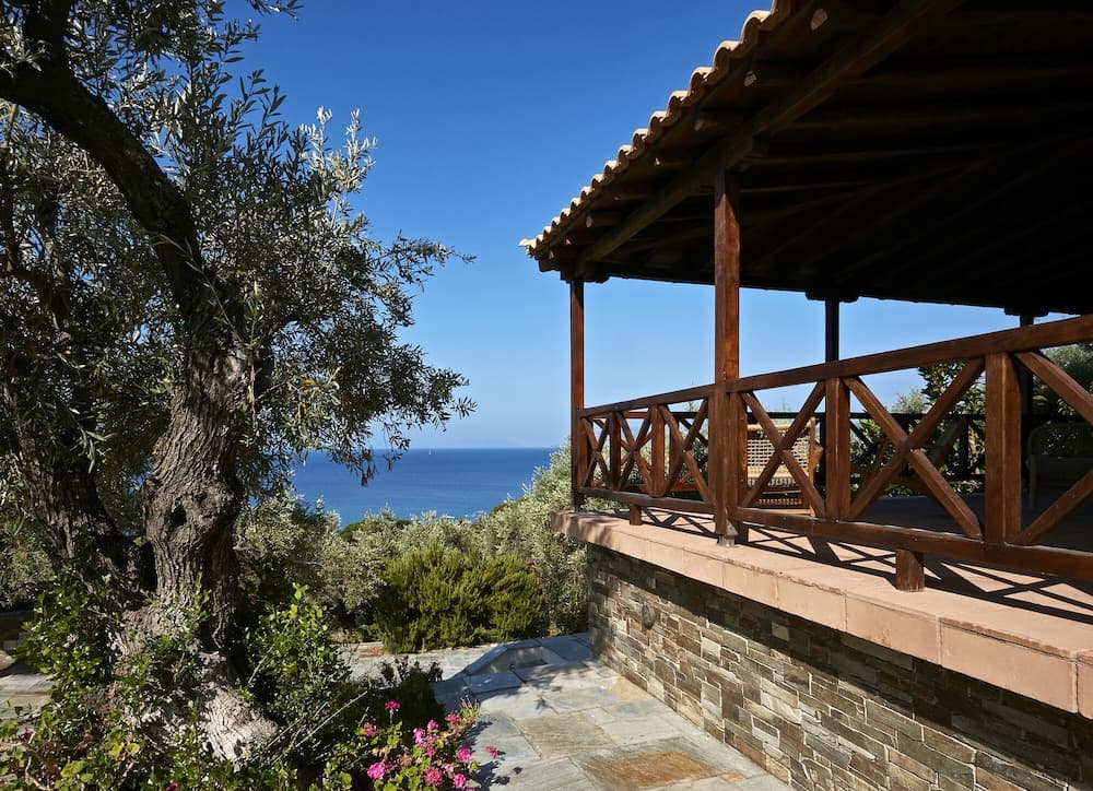 Konaklama yerinin ön cephesi