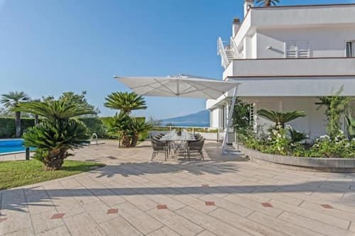 Villa Romeo in Vico Equense