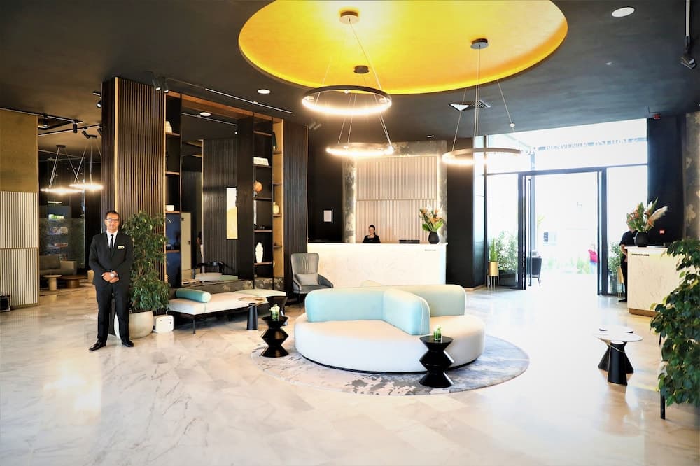 Dominium Hotel