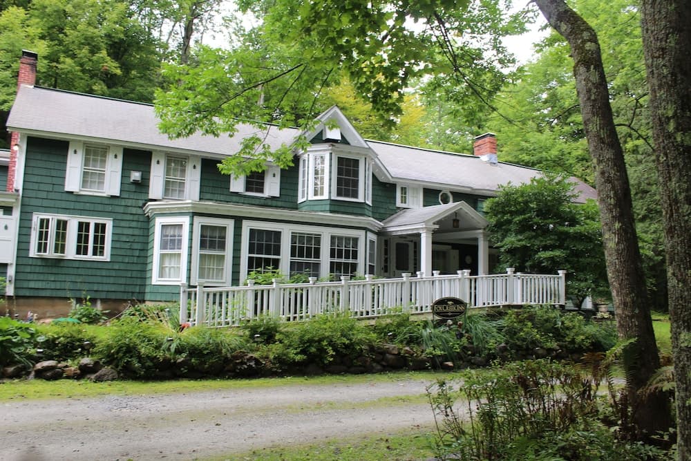 Fox Creek Inn LLC
