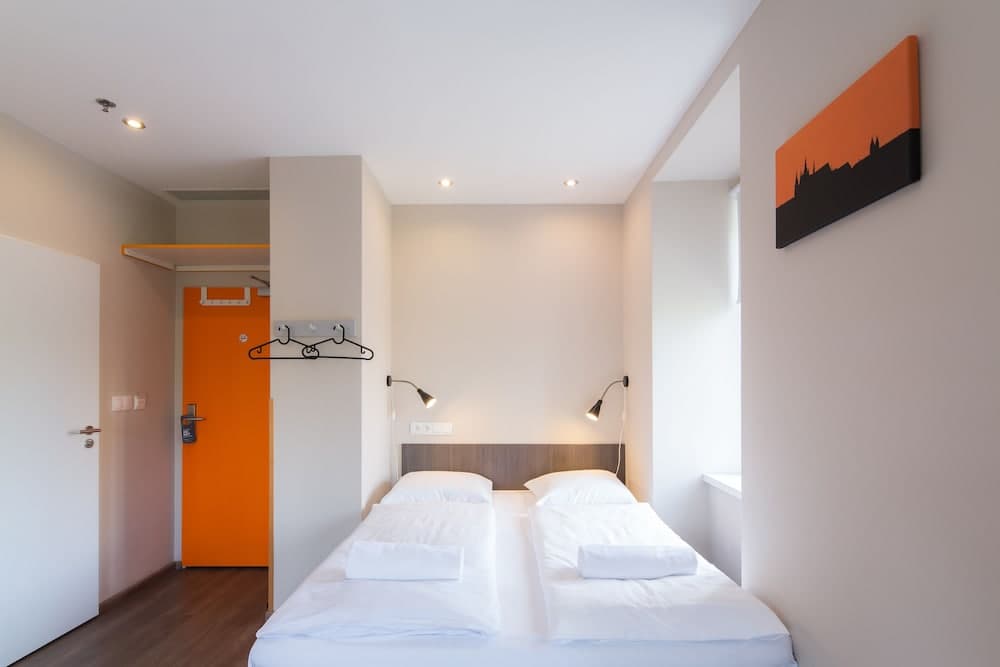 Oda