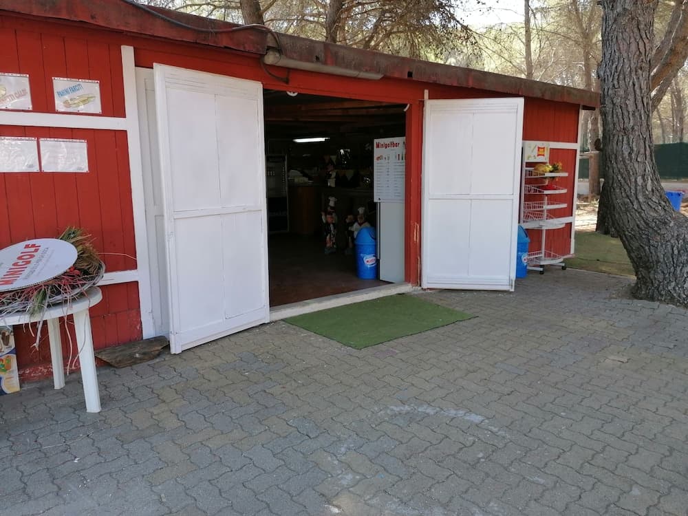 Havuz kenarı barı