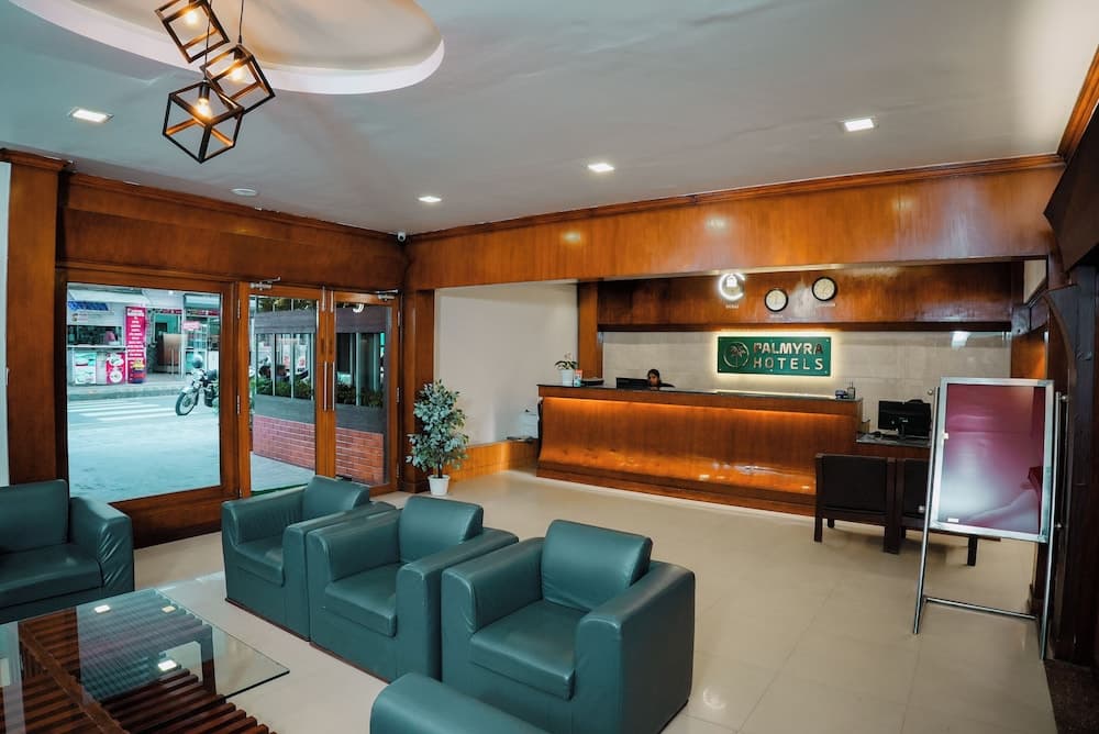 Hotel Palmyra Grand Inn