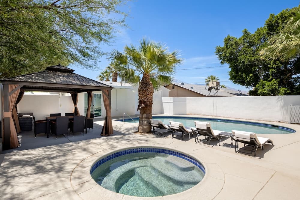 Hot Springs Hideaway