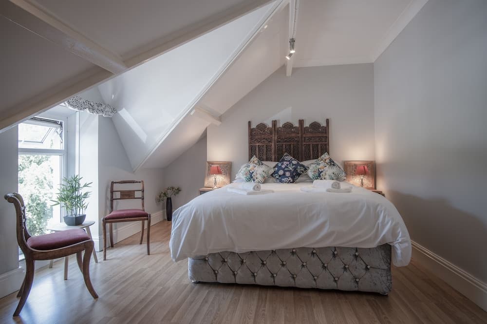 Langland Road - 2 Bedroom Town House