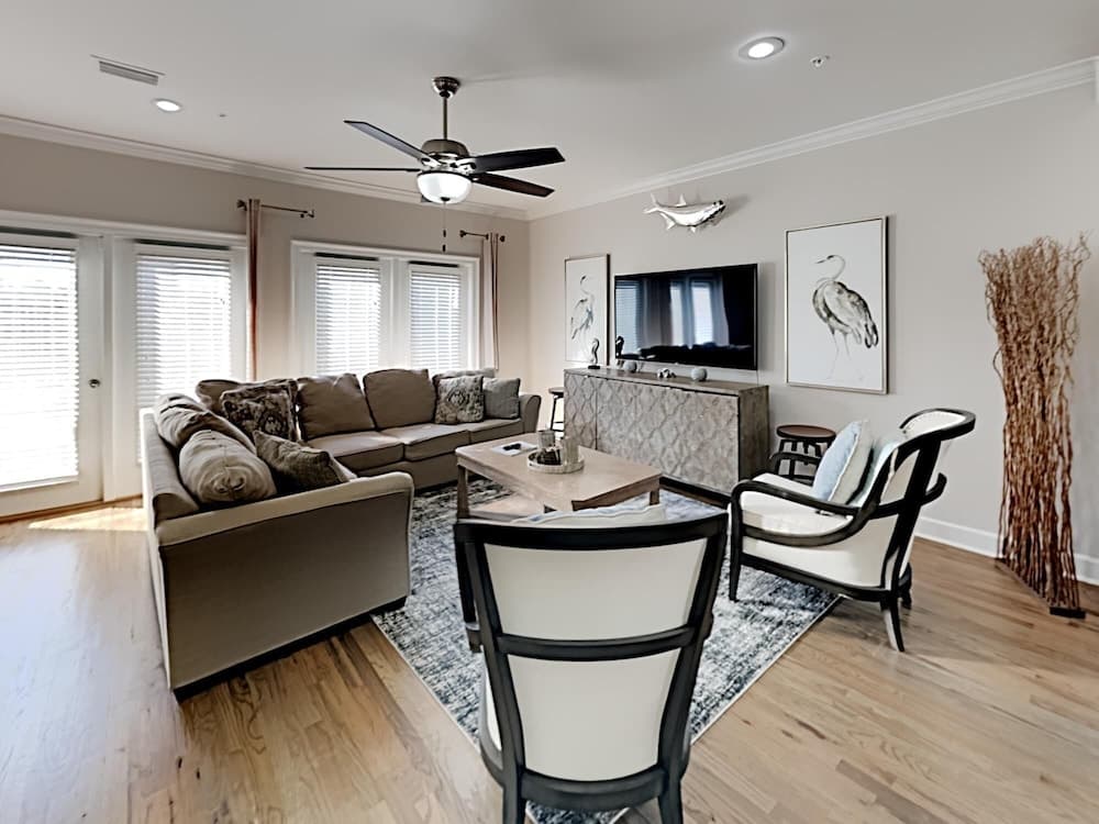 Driftwood Townhomes #8 - Drift Away