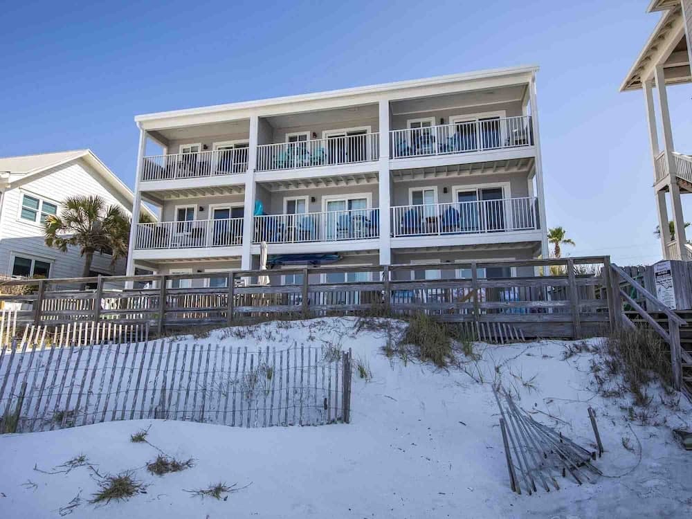 Leeward II #2 - Beach Baby