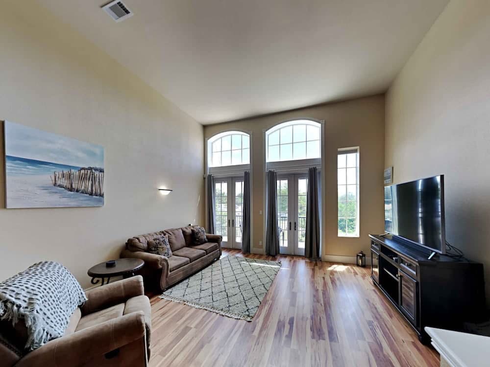 Historic Aragon Executive Apartment