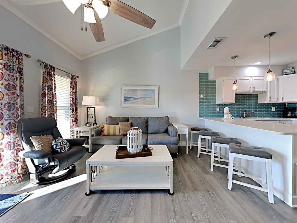 Seacove #6H - Best Day Ever