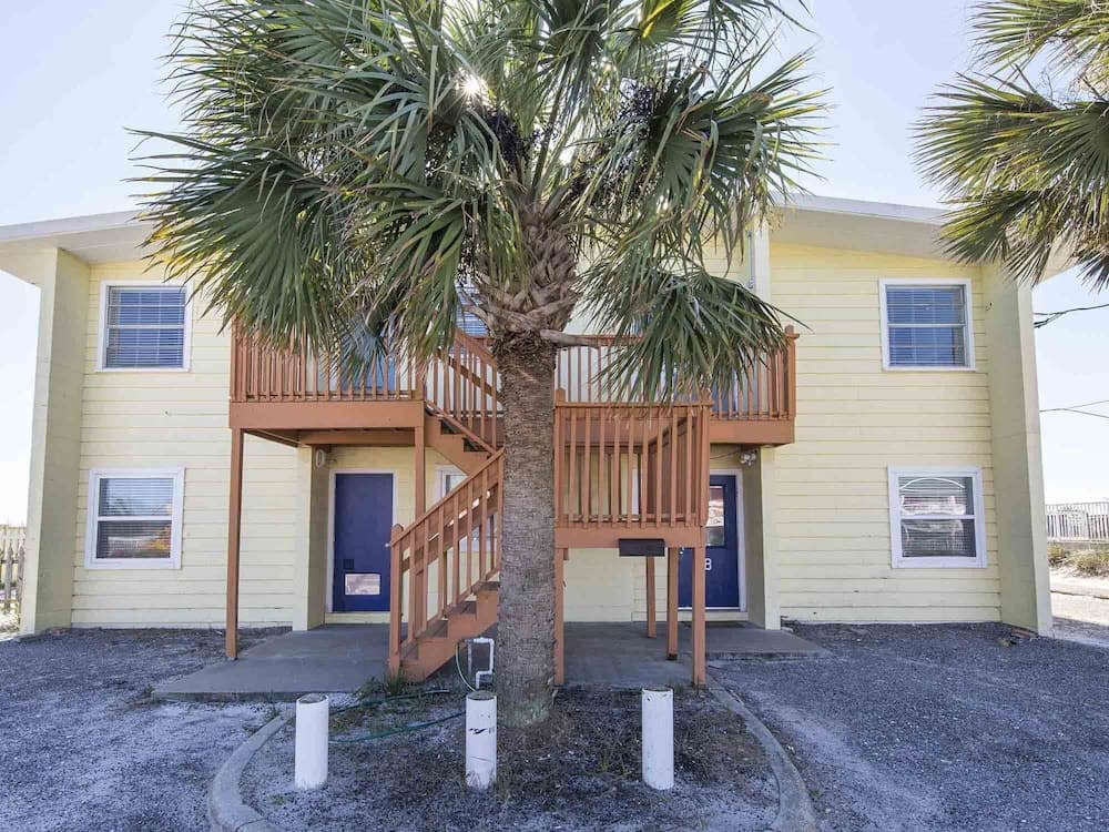 Coconut Beach House by SVR