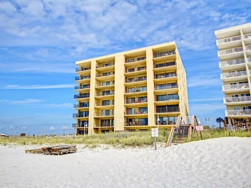 Ocean Breeze East by Southern Vacation Rentals