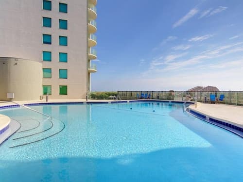 Perdido Towers by Southern Vacation Rentals