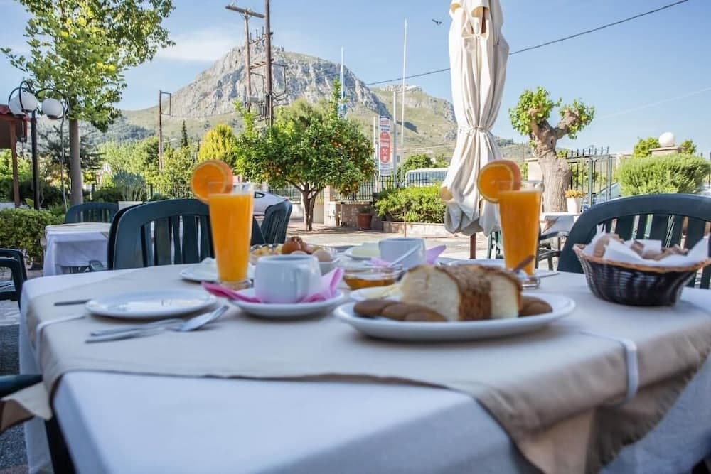 Vasilios Marinos Rooms