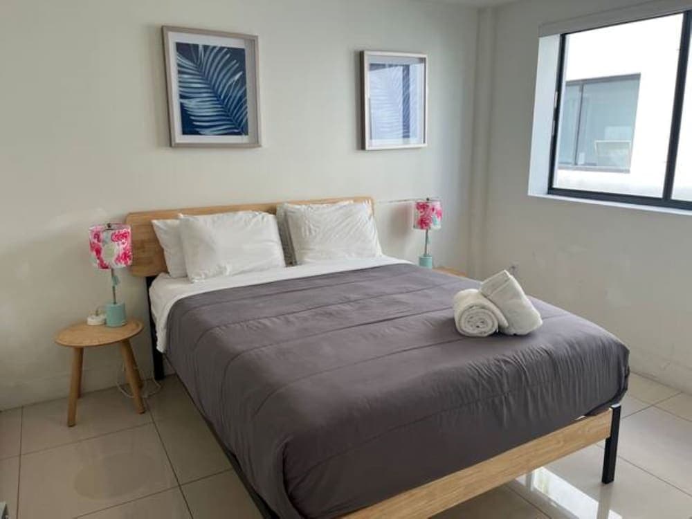 Miami Suite 201