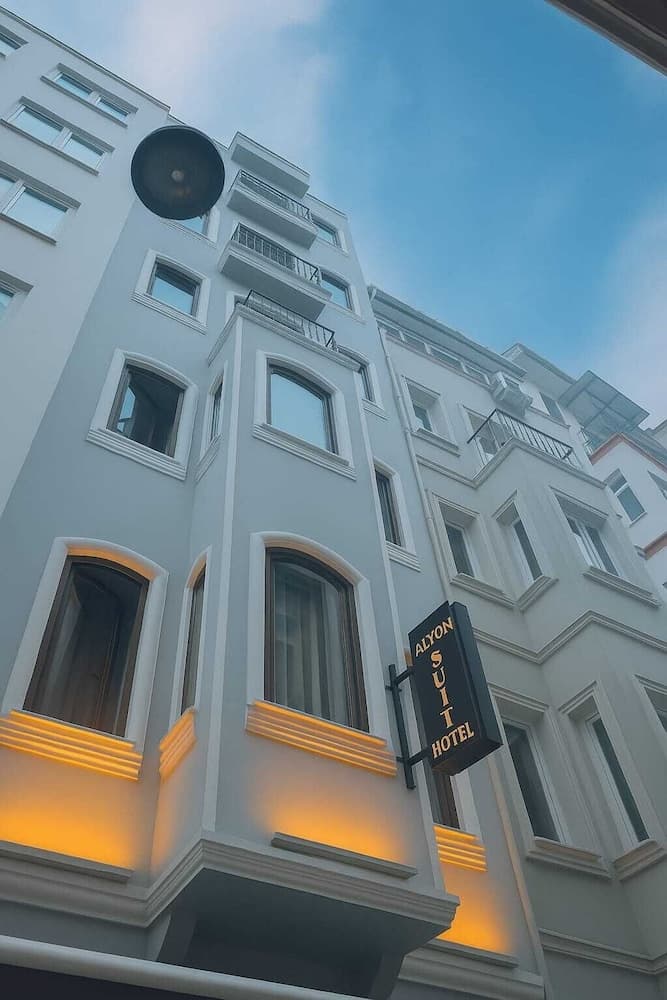 Taxim Alyon Suite Hotel