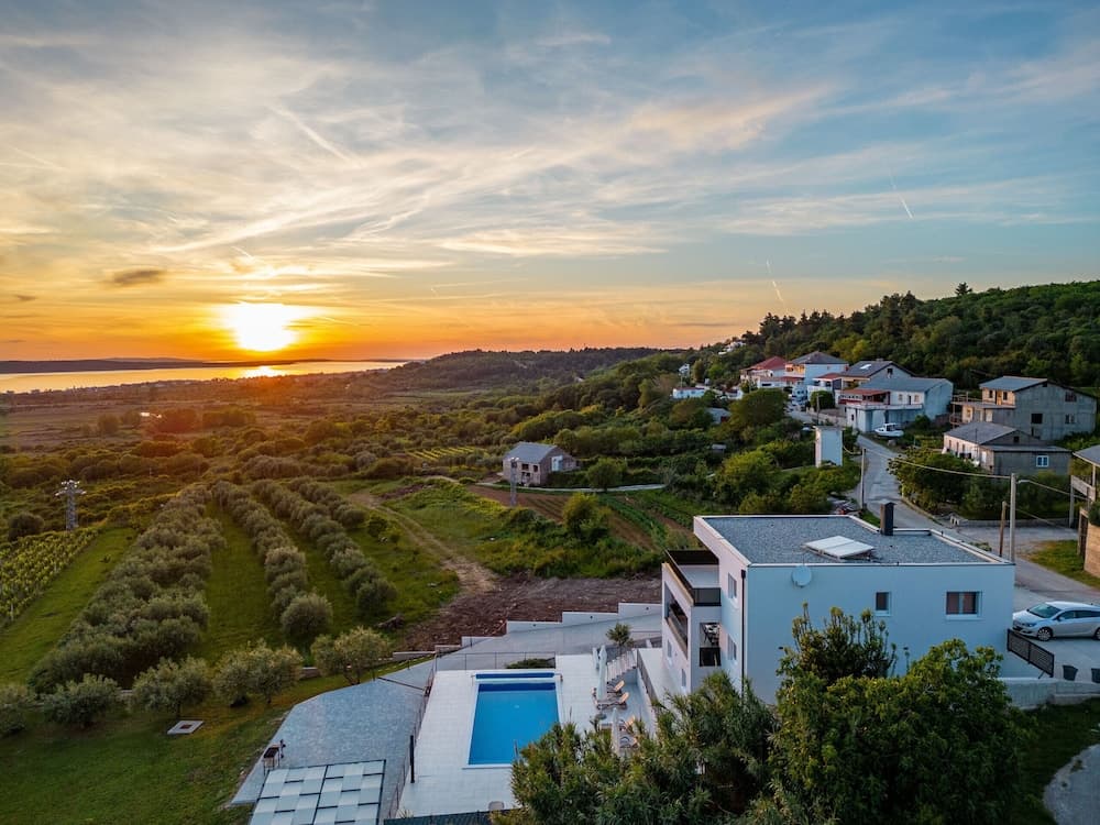 Villa Suton