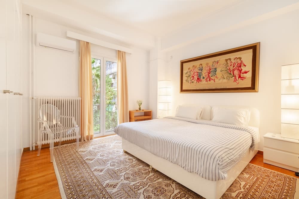 Vibrant in Pangrati by Athenian Homes