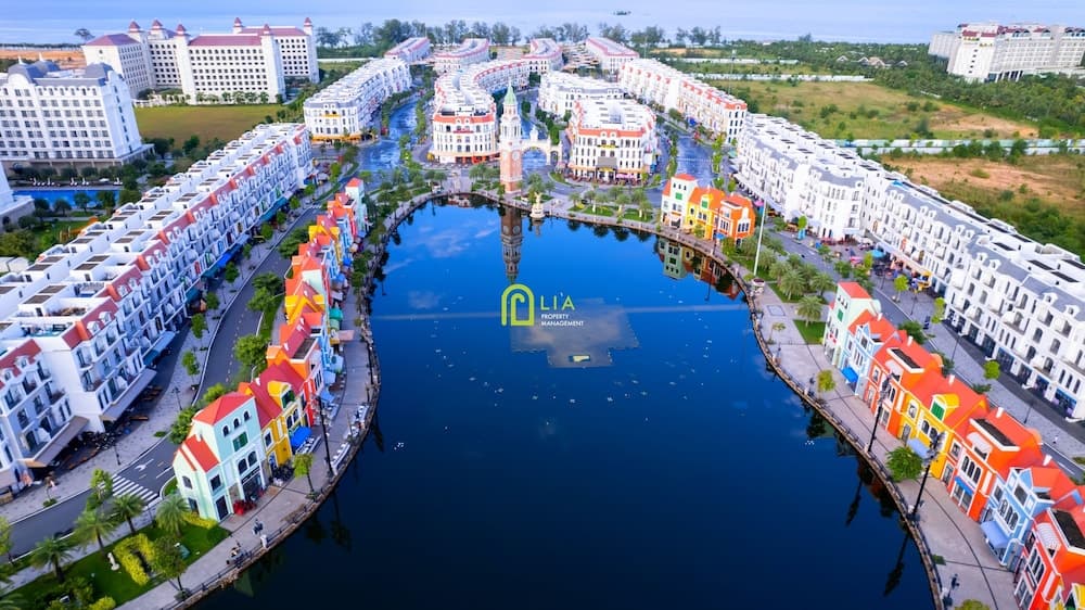 Konaklama yerinden manzara