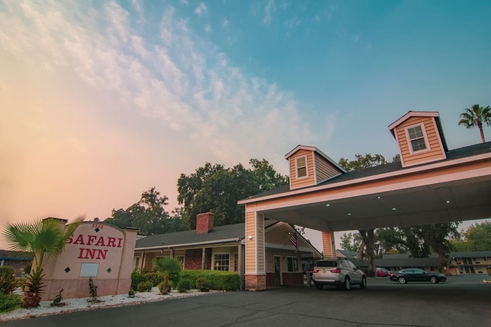 Safari Inn - Chico