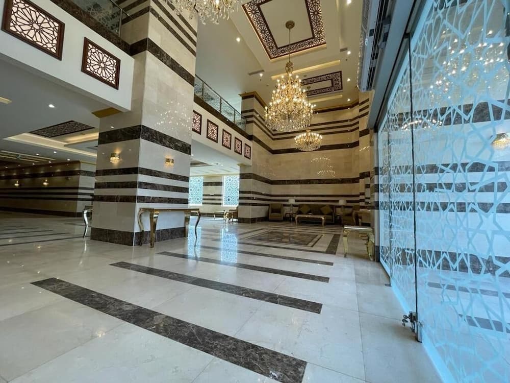 Snood AL-Dana Hotel