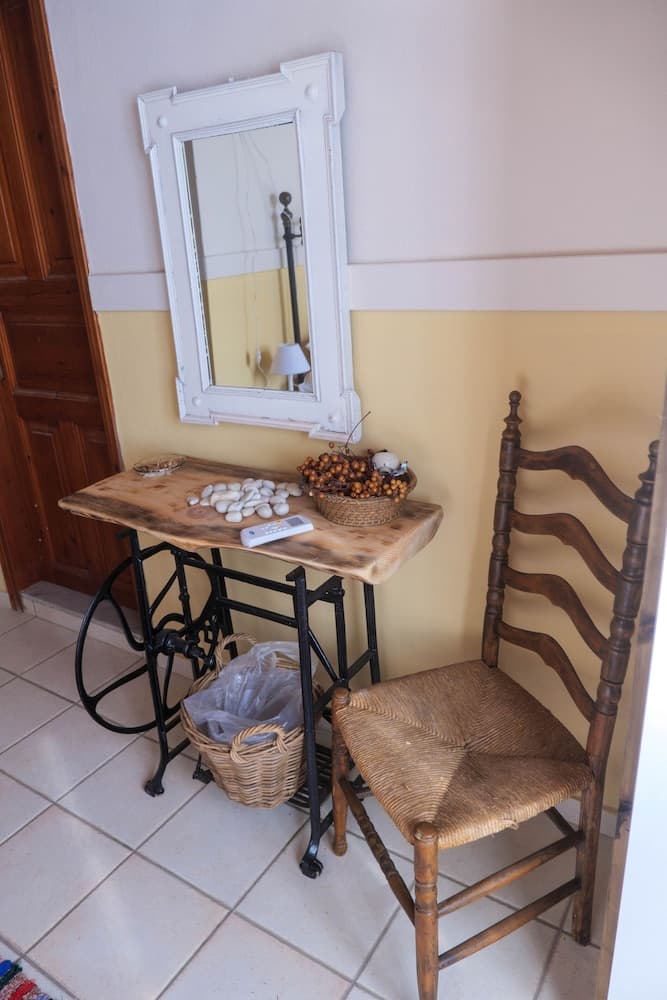 Amnisiades Apartments