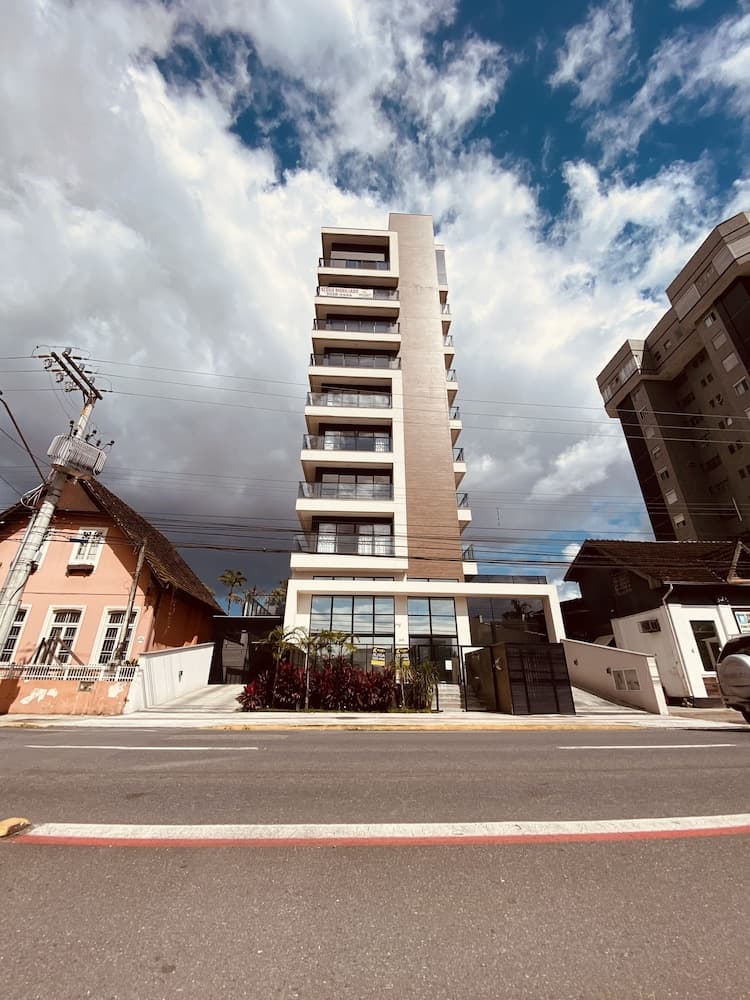 Max Loft - Apartamentos