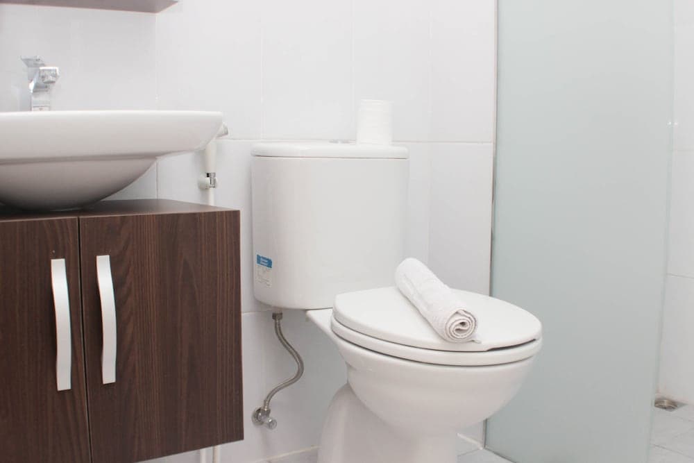 Homey And Minimalist 2Br At Patraland Urbano Apartment