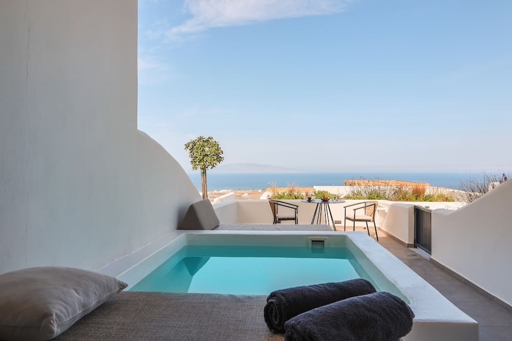 North Wind Luxury Suites