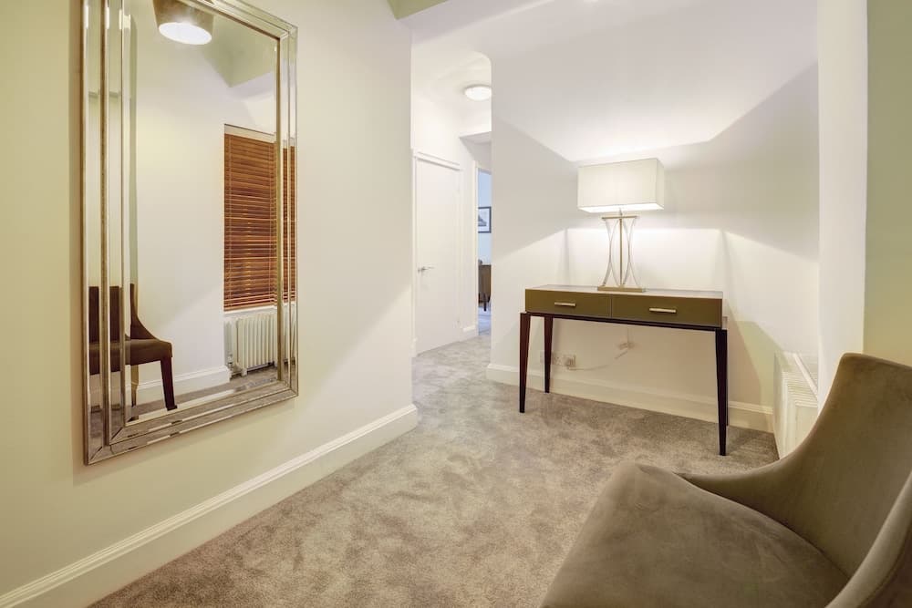Pelham Court Apartments