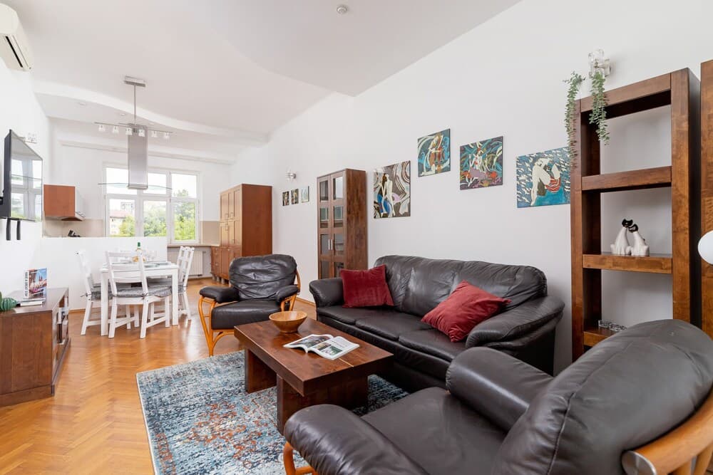 Family Apartment Slowackiego by Renters