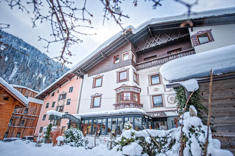 Lärchenhof - Premium Apartments & Zimmer