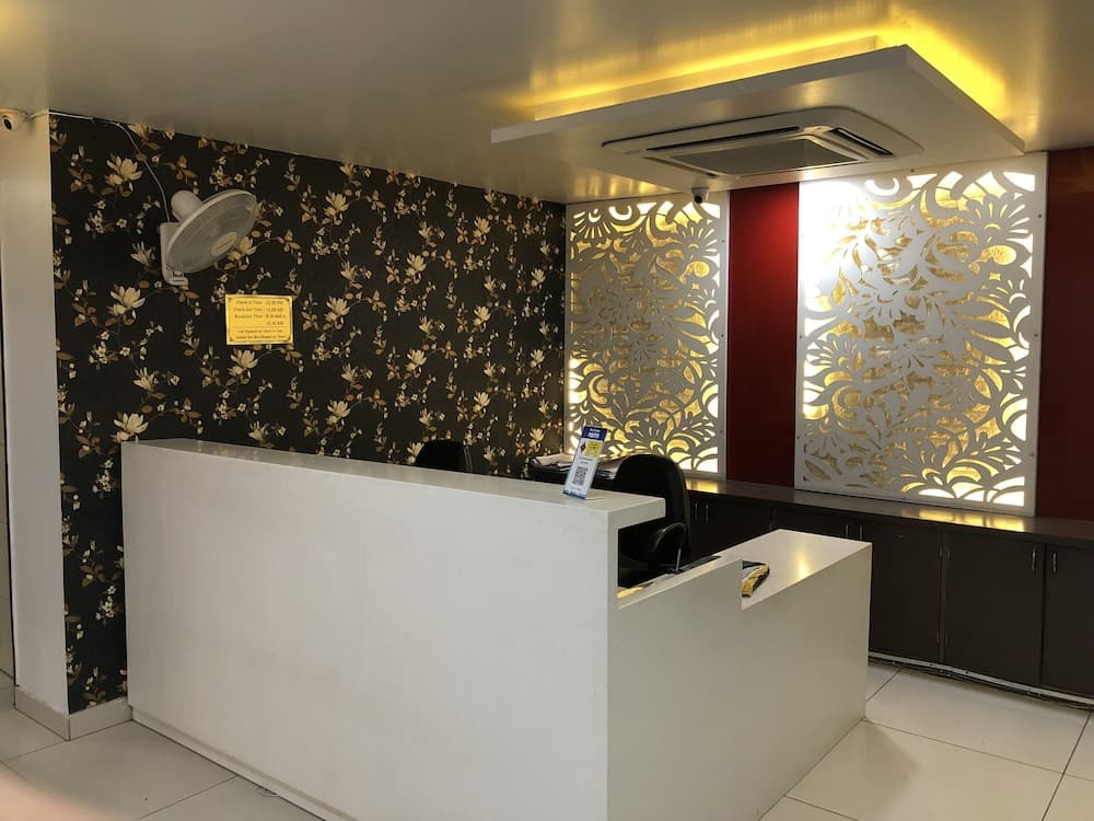 Hotel Mukund Residency