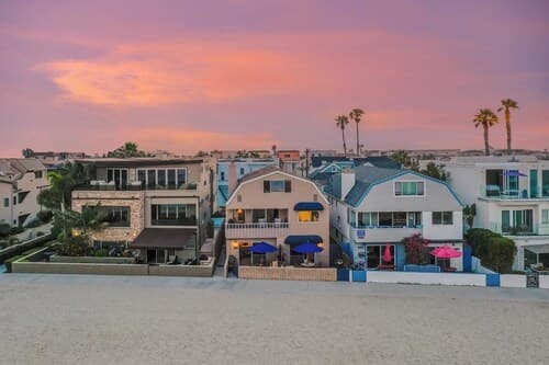 Bay View I by Avantstay Stylish Mission Beach Home on the Sand!