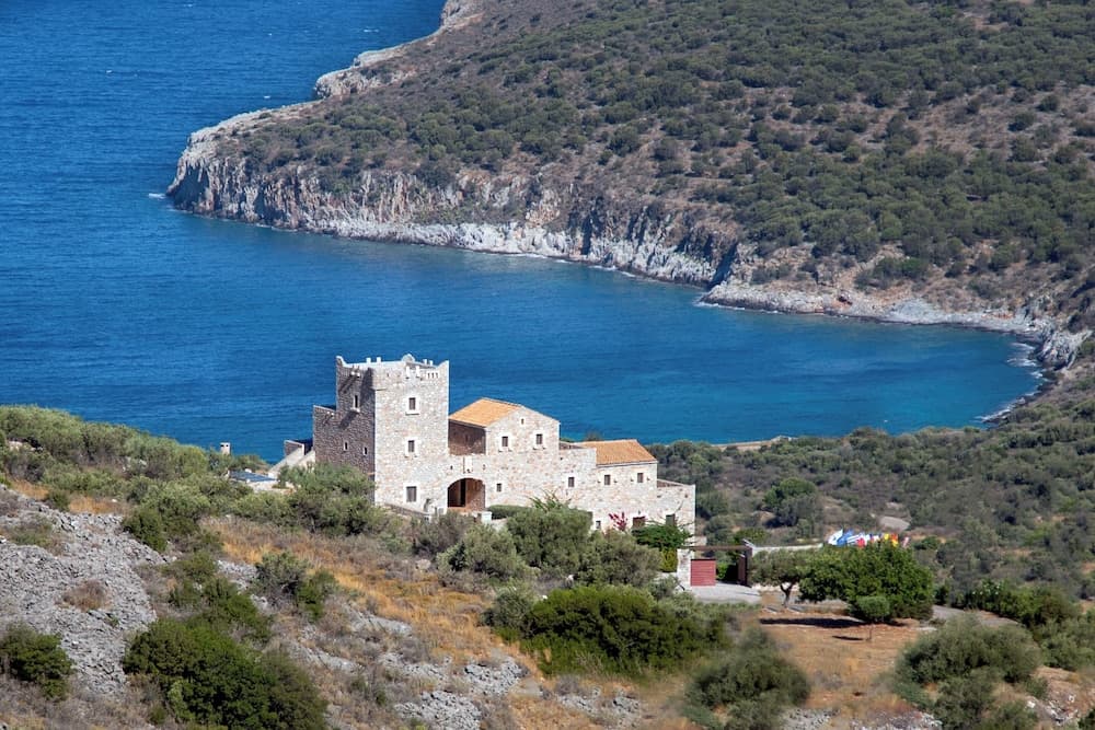 FOCALION CASTLE LUXURY SUITES