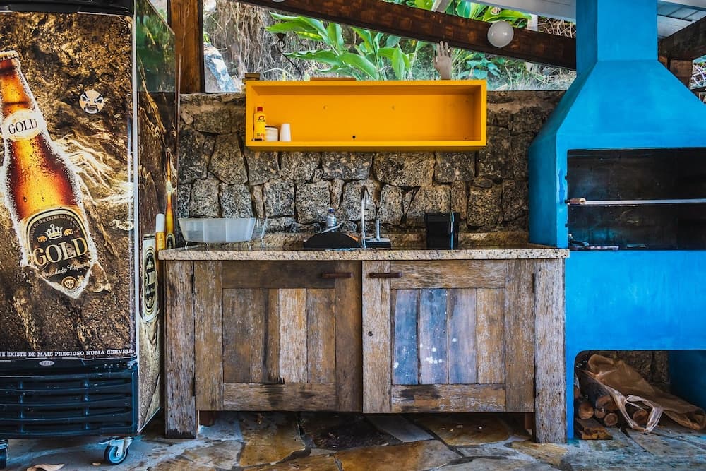 Barbekü/piknik alanı