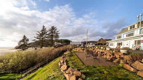 Terimore Bayfront Inn