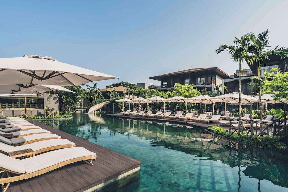 ANDAZ PATTAYA JOMTIEN BEACH, BY HYATT