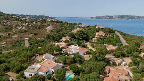 Villa Isa 6 in Altura