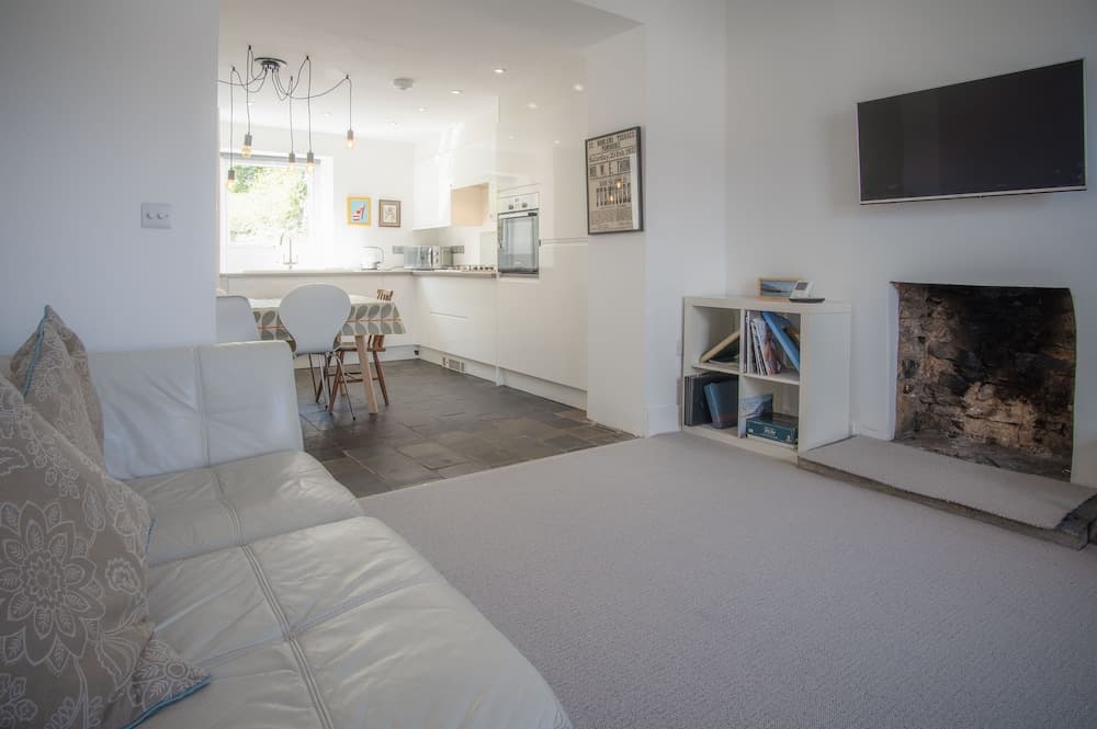 Ty Golau - 3 Bed Holiday Home - Pembroke