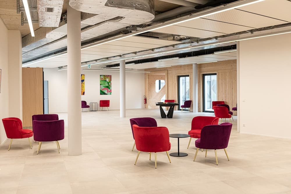 Lobi dinlenme salonu