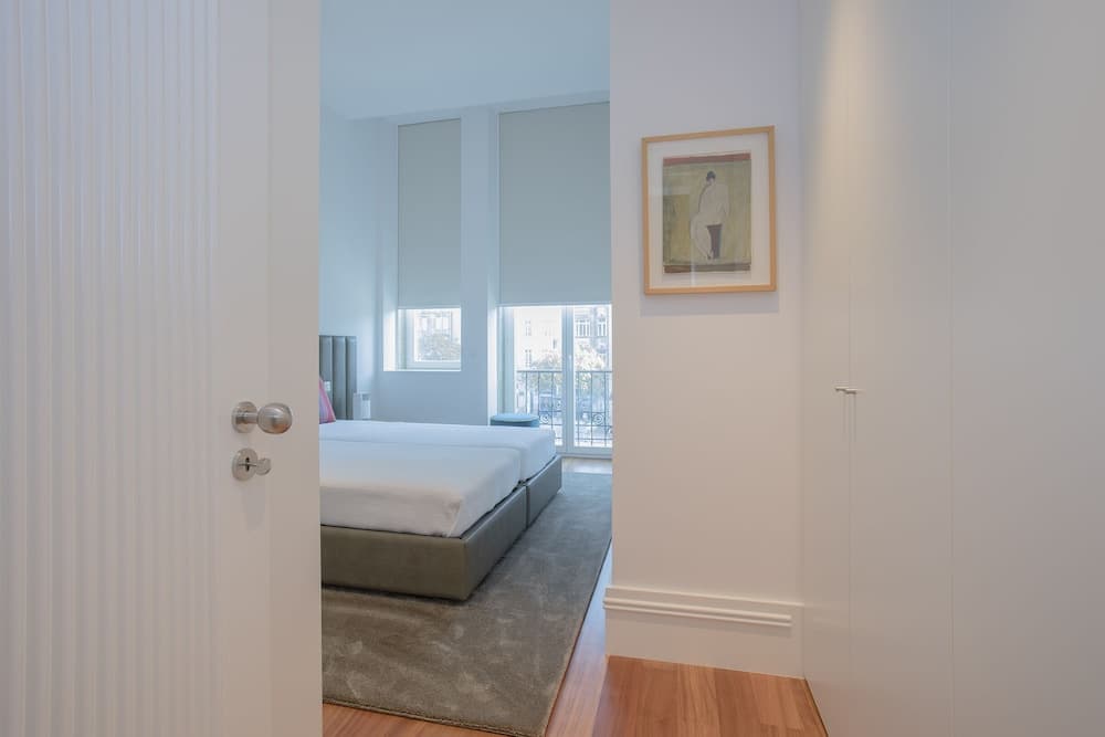 Liiiving - Aliados Luxury Apartment II