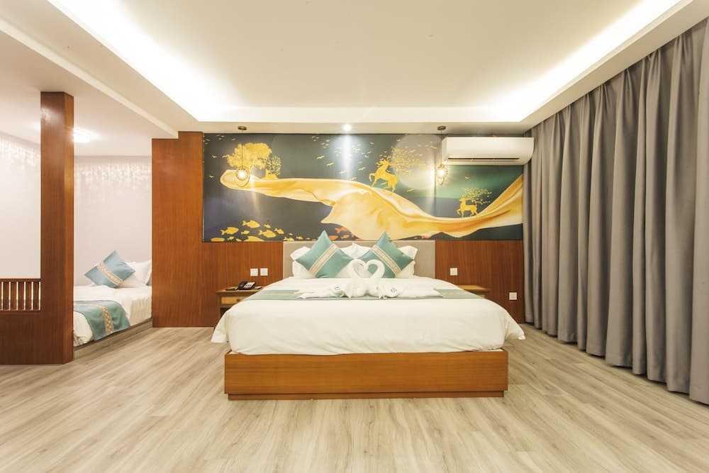 Thapae Twins Hotel
