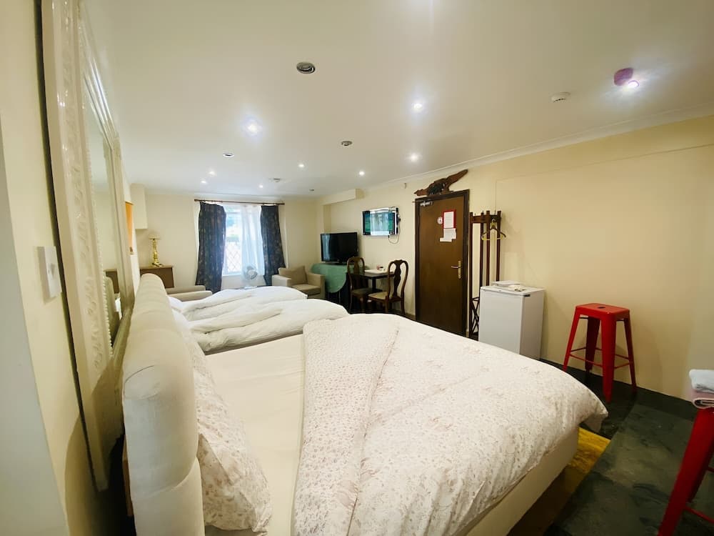 Aron Guest House