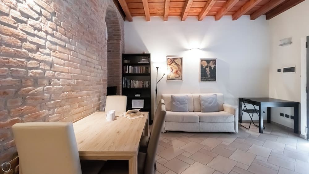 Italianway - Muratori 8