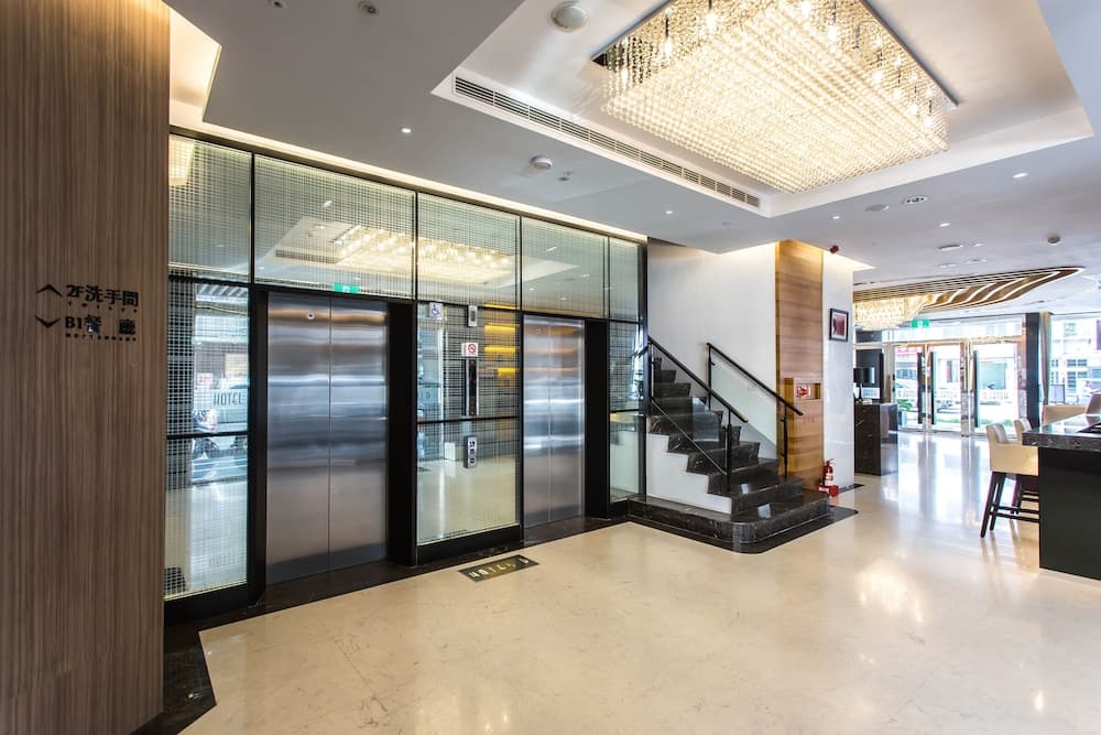 Royal Fine Hotel
