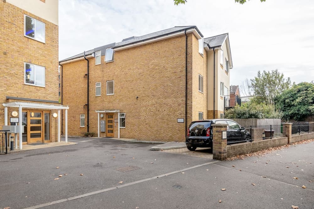 Roomspace Apartments - Lomond Court