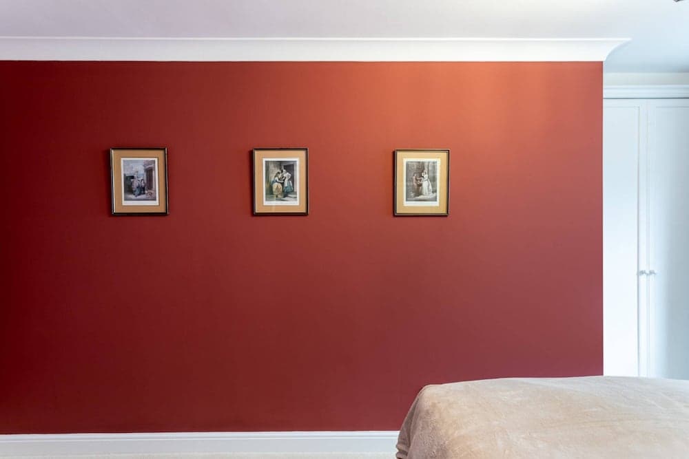 Bright Tower Bridge Nest