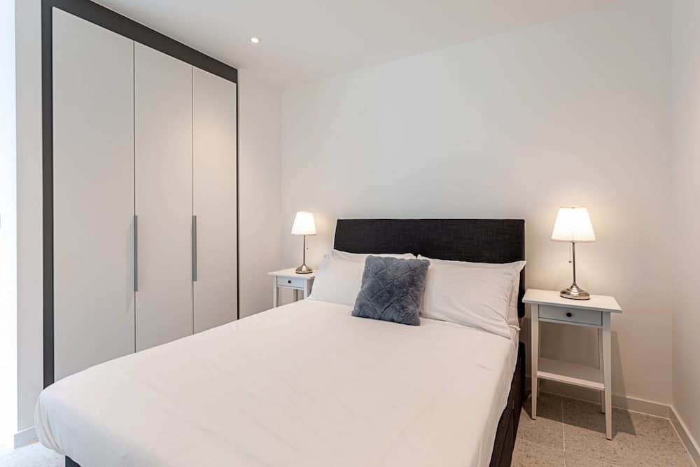 Whitechapel Modern Studio Flat