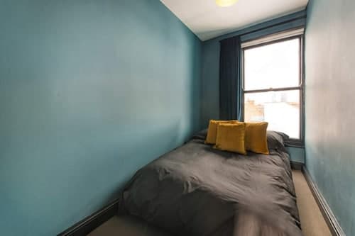 Newly Renovated Two Bedroom Kensington Flat